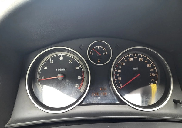 Opel Astra cena 12000 przebieg: 226138, rok produkcji 2007 z Łódź małe 137